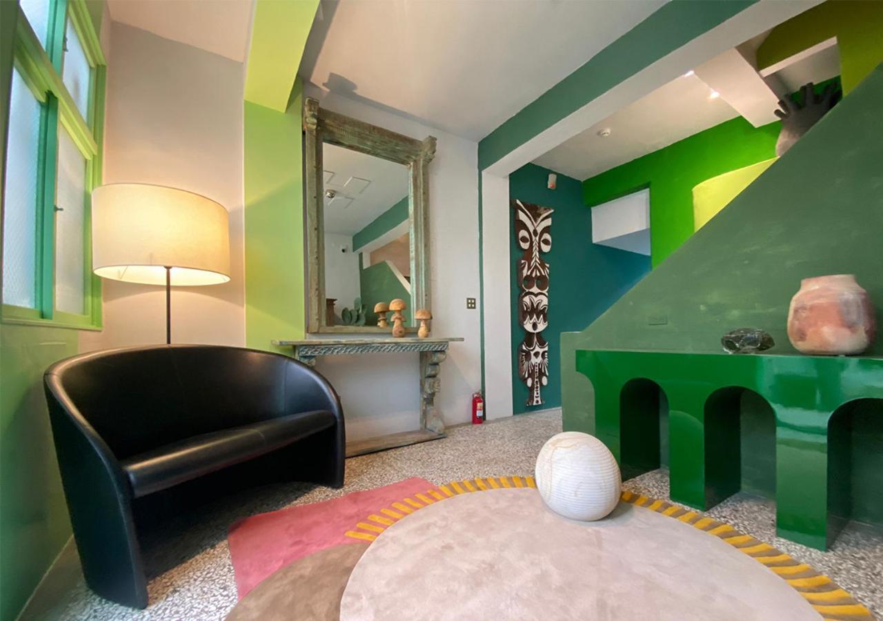 No 79 In Tainan Apartment Exterior photo
